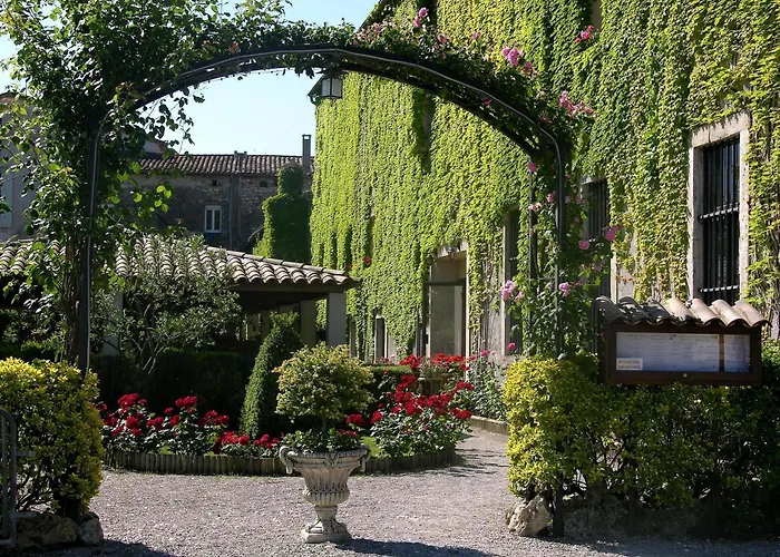 Logis Hotel Restaurant Les Norias